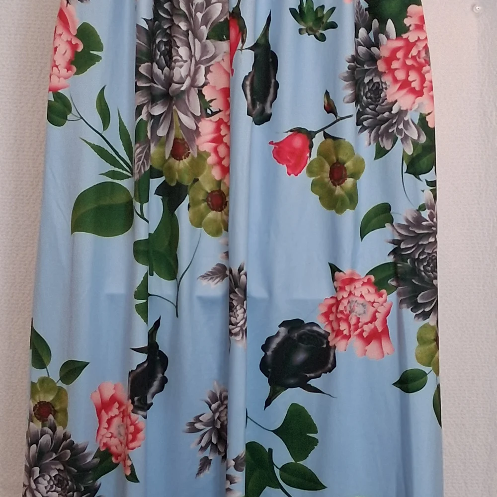Elegant Navy Blue and Pink Floral Elastic Waist Tall Maxi Dress. - Picture 7 of 7